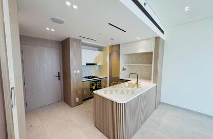 Apartment - 1 - 2 for rent in Binghatti Pinnacle - Dubai Healthcare City 2 - Al Jaddaf - Dubai