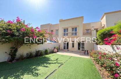 Villa - 2 Bedrooms - 3 Bathrooms for rent in Springs 15 - The Springs - Dubai Villa - 2 Bedrooms - 3 Bathrooms for rent in Springs 15 - The Springs - Dubai