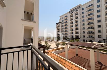 Apartment - 2 Bedrooms - 3 Bathrooms for sale in Views A - Yas Golf Collection - Yas Island - Abu Dhabi