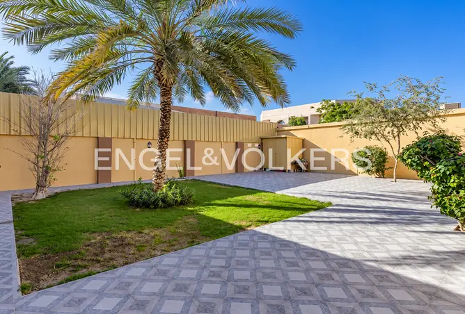 151929262 - Property Image 3