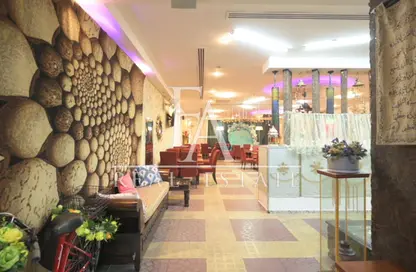 متجر - استوديو - 2 حمامات للايجار في ميدان بني ياس - ديرة - دبي