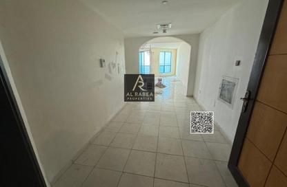 Apartment - 3 Bedrooms - 3 Bathrooms for rent in Corniche Tower - Ajman Corniche Road - Ajman Apartment - 3 Bedrooms - 3 Bathrooms for rent in Corniche Tower - Ajman Corniche Road - Ajman