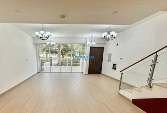 74250177 - Property Image 2