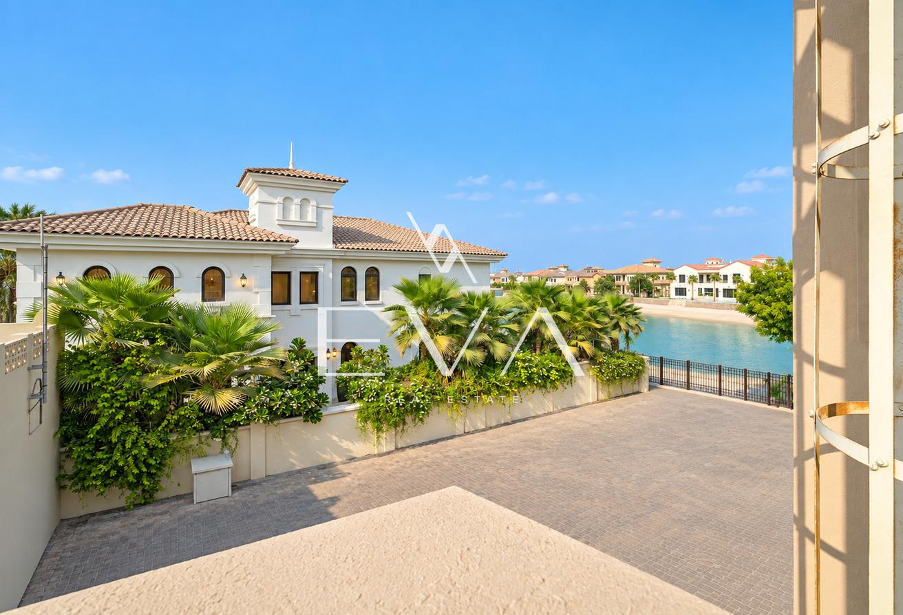 STANDALONE VILLA | BEACHFRONT | PARTIALLY UPGRADED photo 15