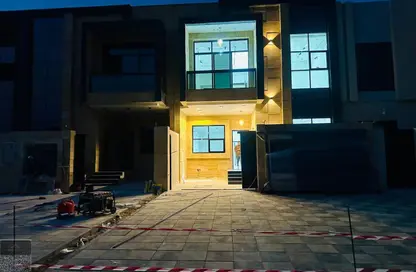 تاون هاوس - 5 غرف نوم - 7 حمامات للايجار في الحليو 2 - الحليو - عجمان