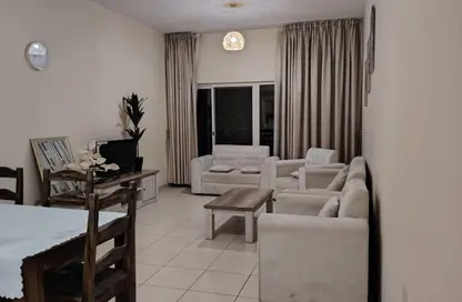 شقة - 2 غرف نوم - 3 حمامات للايجار في أبراج عجمان وان - الصوان - عجمان