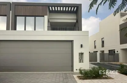 Villa - 5 Bedrooms - 7 Bathrooms for rent in Aura - Tilal Al Ghaf - Dubai