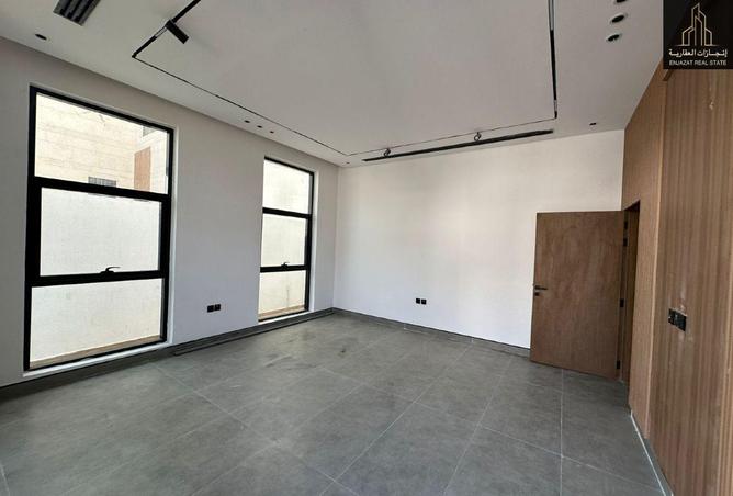 65569758 - Property Image 2