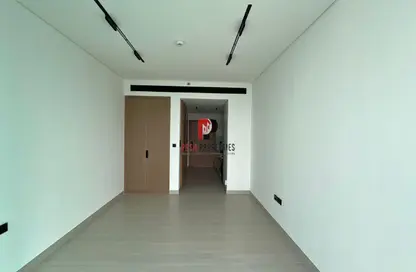 شقة - 1 حمام للايجار في بن غاطي أزور - منطقة 16 - قرية جميرا الدائرية - دبي