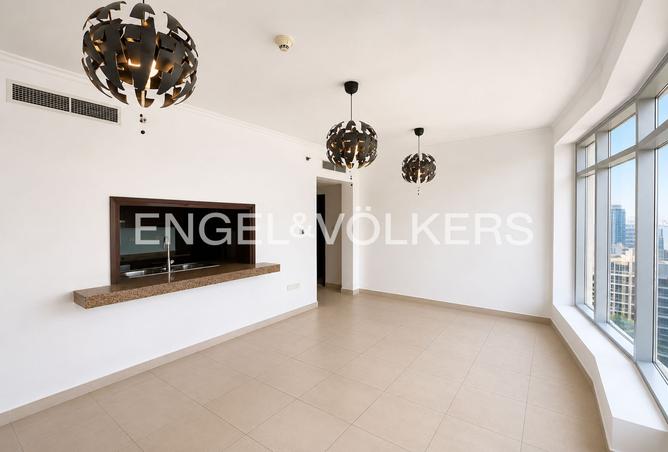 106402008 - Property Image 3