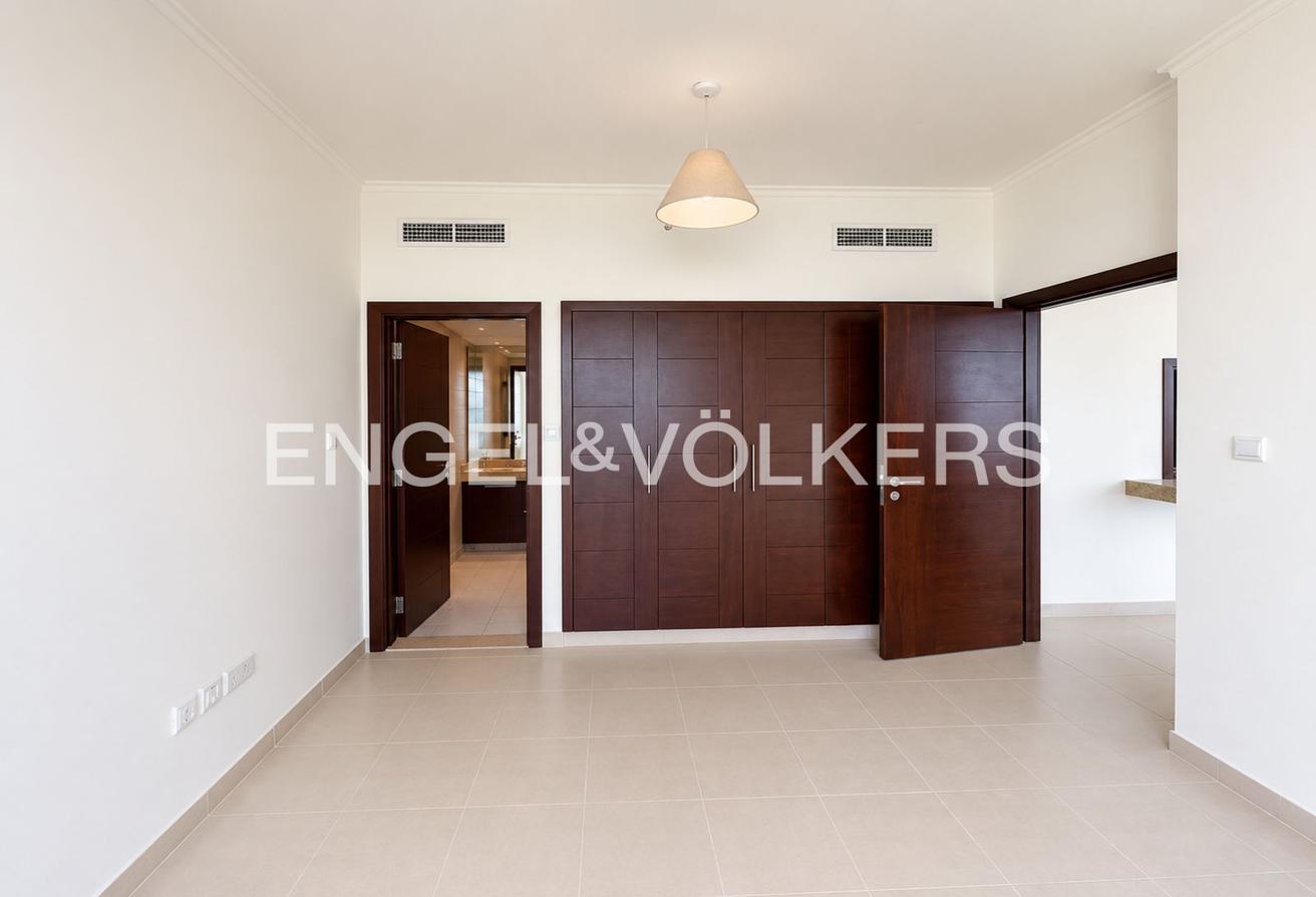 Chiller included | Spacious | Flexible cheques photo 8