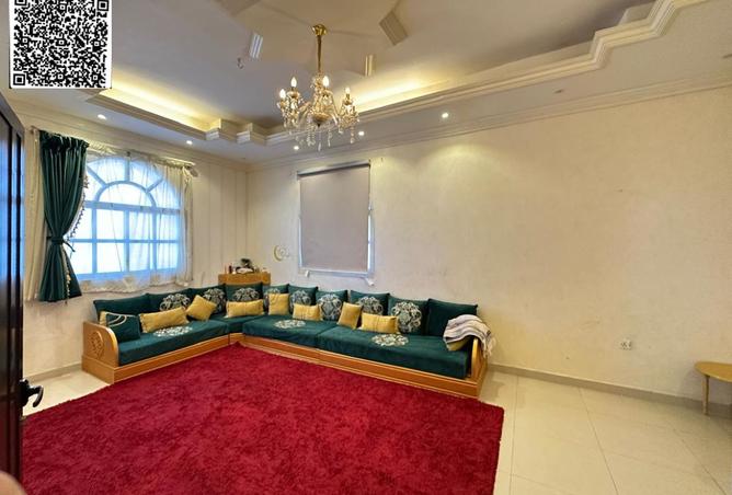123835204 - Property Main Image