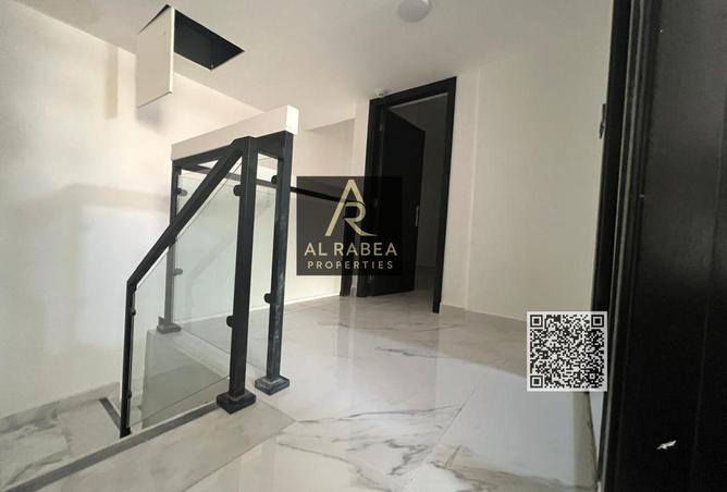 73118292 - Property Image 3