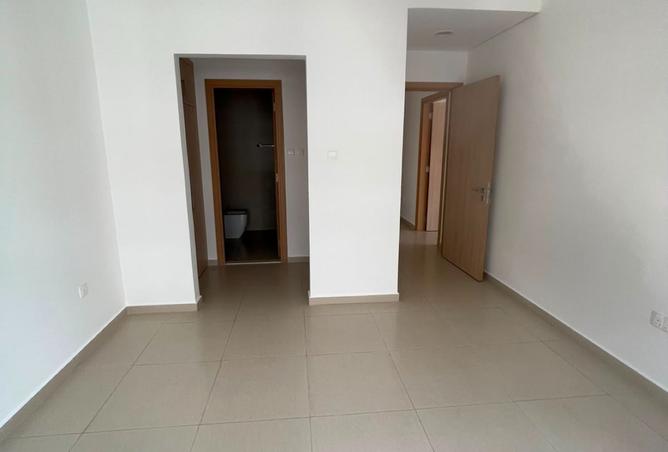 124281090 - Property Image 3