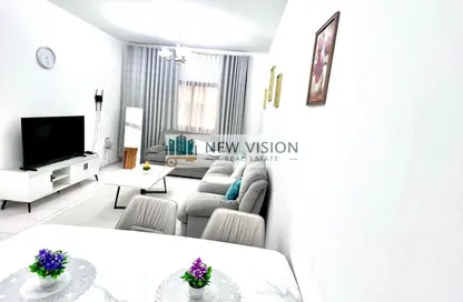 شقة - غرفة نوم - 1 حمام للايجار في شارع التعاون الجديد - التعاون - الشارقة