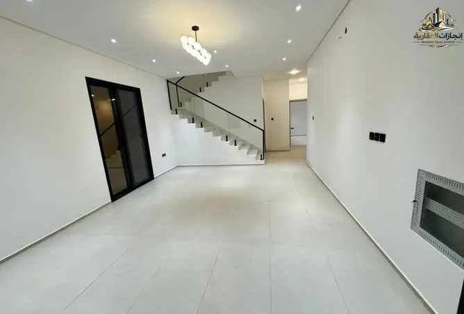 152389560 - Property Image 3