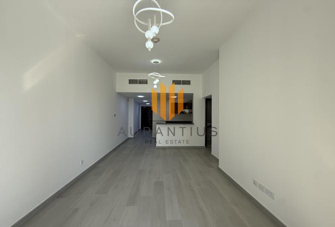 15990755 - صورة العقار 3