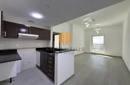 شقة - غرفة نوم - 2 حمامات للبيع في برج كونكورد - (JLT) مجمع H - أبراج بحيرات الجميرا - دبي