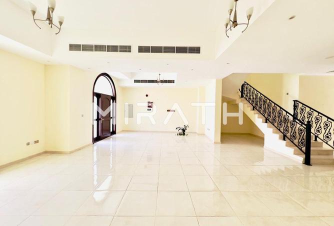 74253784 - Property Image 3