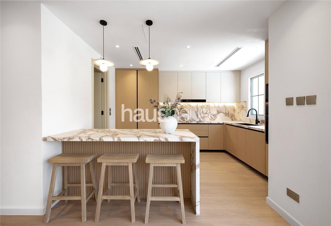 Fully Upgraded | Turnkey | 3 Bed + Maids photo 15