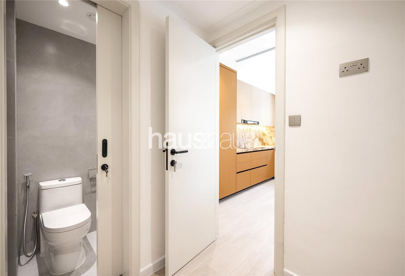 Fully Upgraded | Turnkey | 3 Bed + Maids photo 18