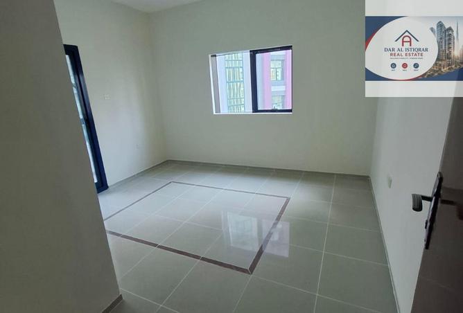 128837605 - Property Image 2
