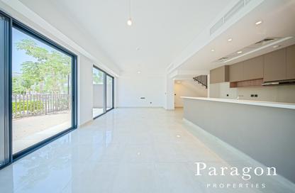 Villa - 3 - 4 for sale in Falcon Island South - Falcon Island - Al Hamra Village - Ras Al Khaimah