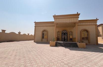 Villa - 5 - 5 for rent in Al Madfaq - Ras Al Khaimah