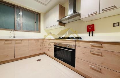 Apartment - 2 Bedrooms - 3 Bathrooms for rent in Jumeirah Garden City - Al Satwa - Dubai