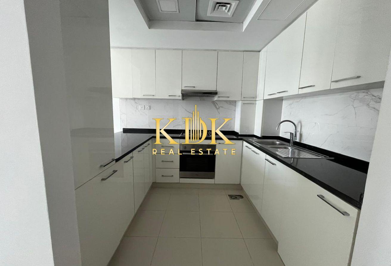 Premium 1 BR |Unfurnished |Spacious & Bright Unit photo 3