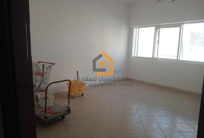 61664027 - Property Image 3