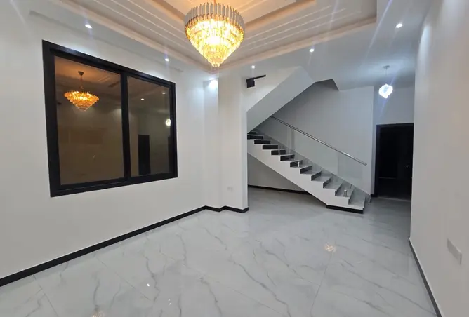 151483986 - Property Image 2