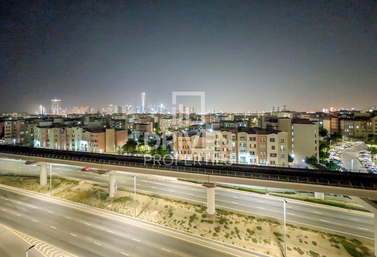 No Construction View | Metro Nearby | Exclusive photo 12