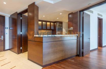 Apartment - 1 Bedroom - 2 Bathrooms for rent in Burj Khalifa - Burj Khalifa Area - Downtown Dubai - Dubai