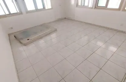 Apartment - 1 Bedroom - 1 Bathroom for rent in Al Majaz 1 - Al Majaz - Sharjah