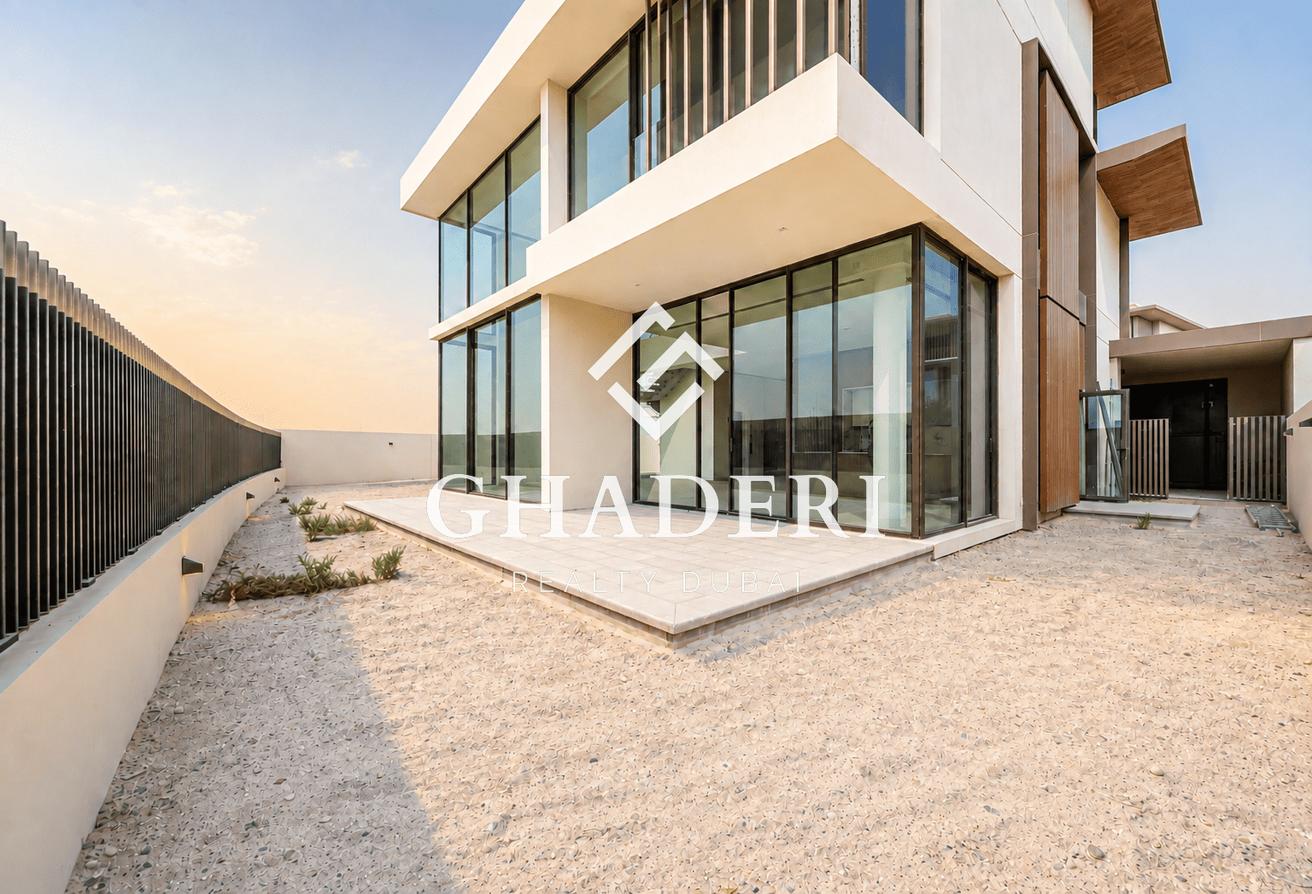 Vacant I Modern Villa I Area Specialist photo 28