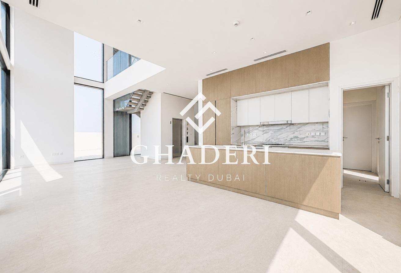 Vacant I Modern Villa I Area Specialist photo 4