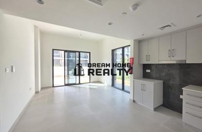 Apartment - 1 - 2 for rent in Jawaher Residences - Maryam Island - Al Khan - Sharjah