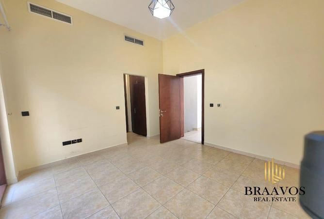 110072070 - Property Image 2