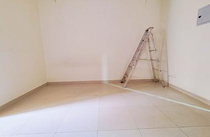 Apartment - Studio - 1 for rent in Fire Station Road - Muwaileh - Sharjah Apartment - Studio - 1 for rent in Fire Station Road - Muwaileh - Sharjah