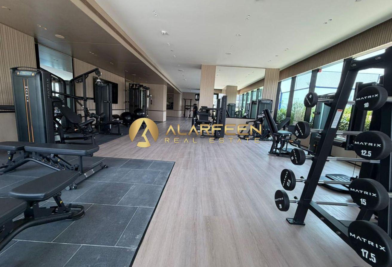 Furnished Studio |Binghatti Apex |City & Pool View photo 10