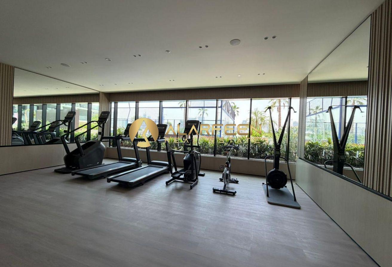 Furnished Studio |Binghatti Apex |City & Pool View photo 11