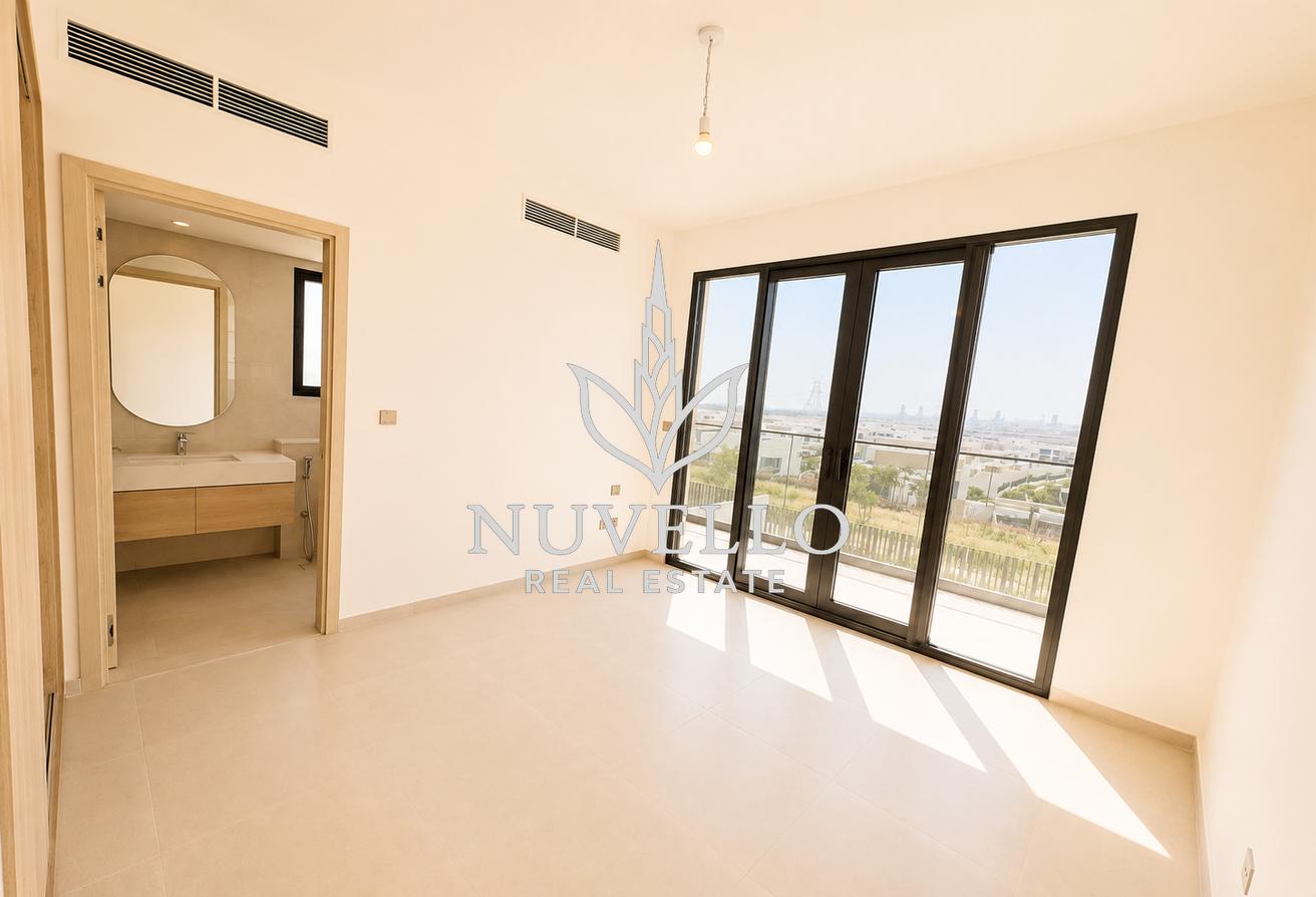 Upgraded (G+2) | Elevated | Park View | With Pool photo 9