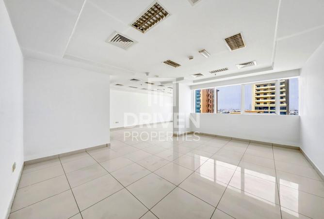 87895703 - Property Main Image