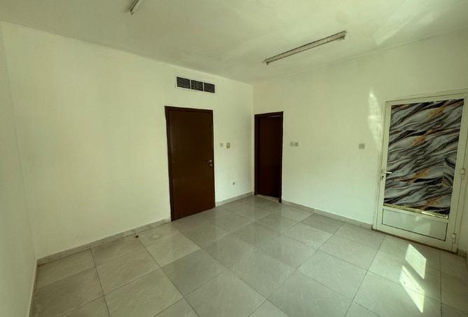 58167437 - Property Image 2