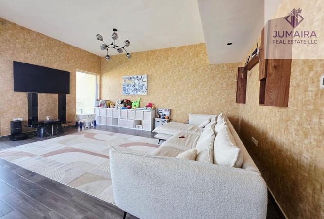 82357042 - Property Image 2