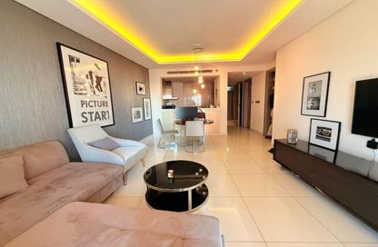 Apartment - 1 - 2 for rent in Paramount Tower Hotel  and  Residences - Business Bay - Dubai