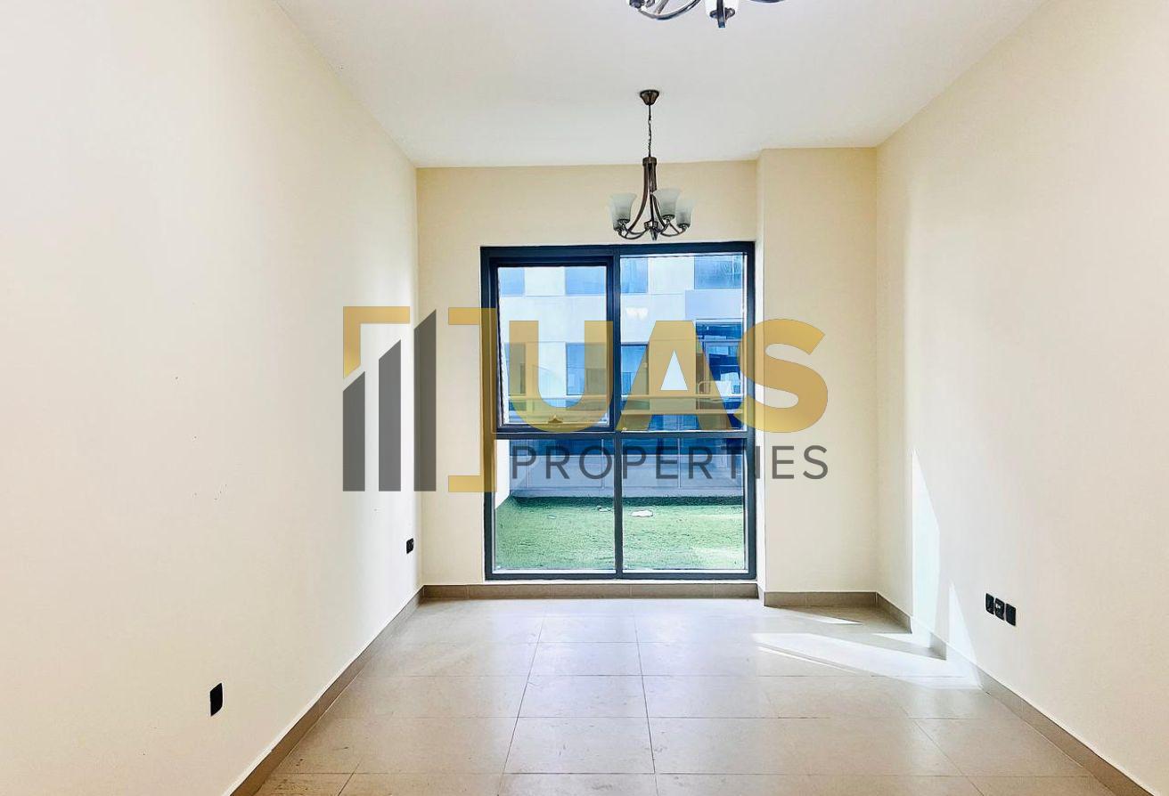 Huge 1BHK | Modern Layout | Prime Location photo 7