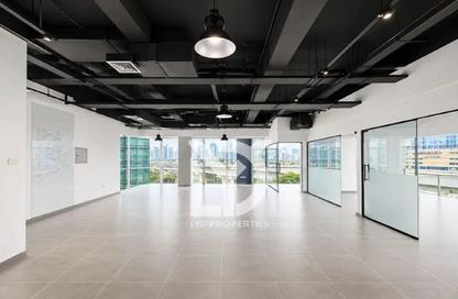 Office Space - Studio for rent in Emaar Business Park Building 4 - Emaar Business Park - Sheikh Zayed Road - Dubai Office Space - Studio for rent in Emaar Business Park Building 4 - Emaar Business Park - Sheikh Zayed Road - Dubai