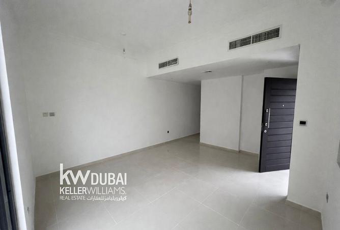67845102 - Property Main Image